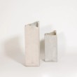 Vaso di design in cemento a base quadrata - vendita online su In-Vasi