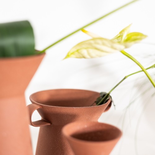 Vaso in terracotta di design per fiori recisi - vendita online